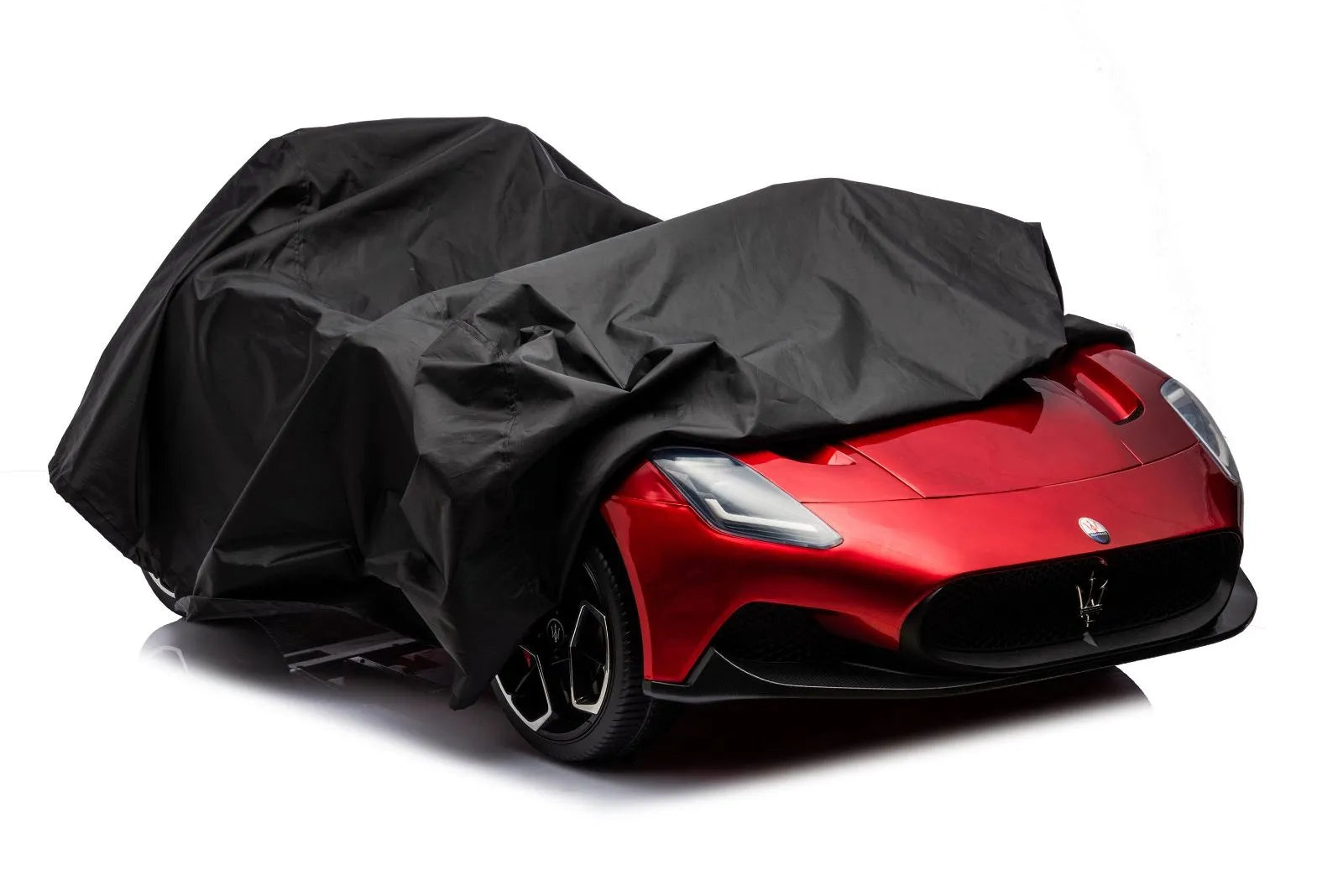 Ride on car Covers. A shield against rain, sun, dust, snow, and leaves - Freddo Toys